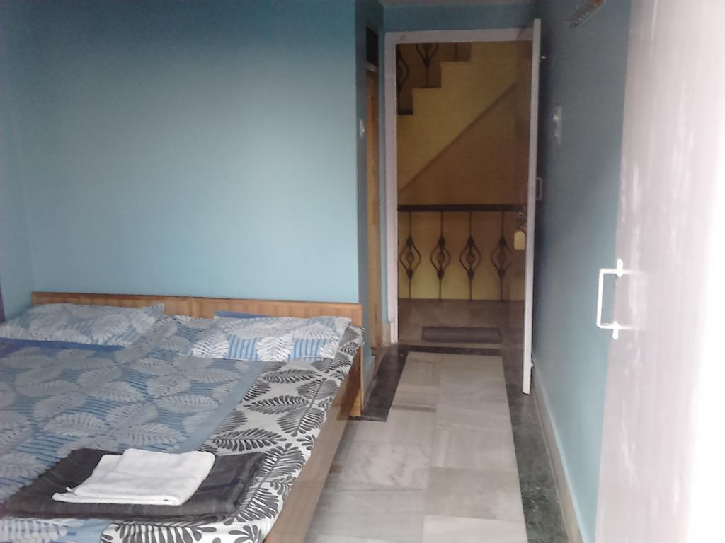 ורנאסי Leela Guest House חדר תמונה