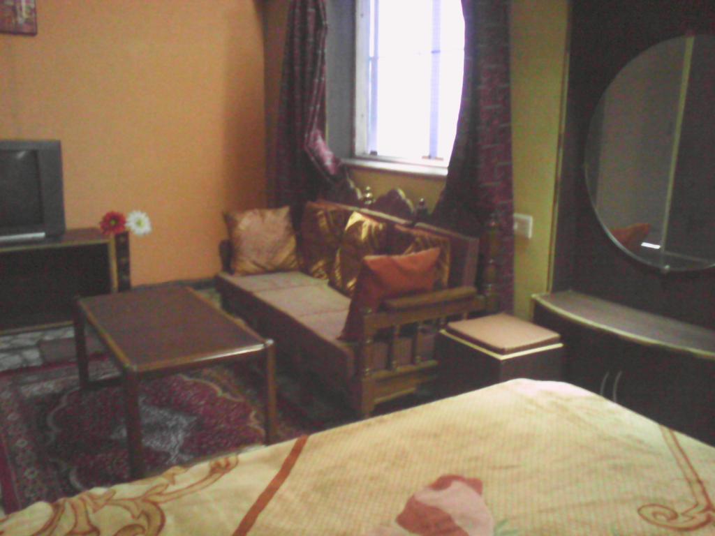 ורנאסי Leela Guest House חדר תמונה