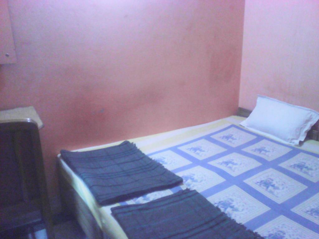 ורנאסי Leela Guest House חדר תמונה
