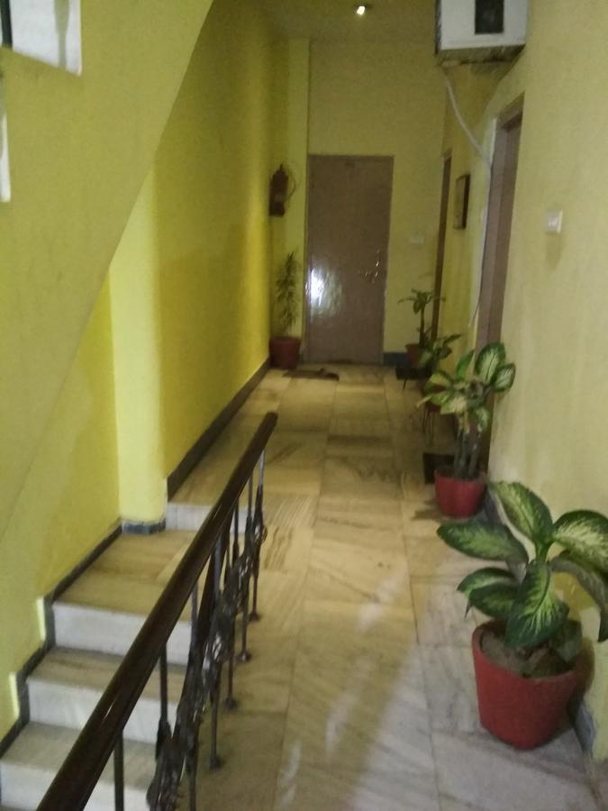 ורנאסי Leela Guest House מראה חיצוני תמונה